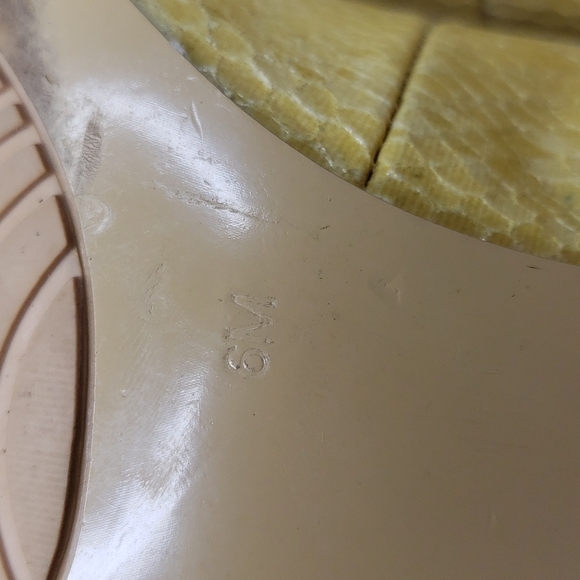 Bandolino MYLAH Faux Snakeskin Heels 6 - Picture 9 of 12